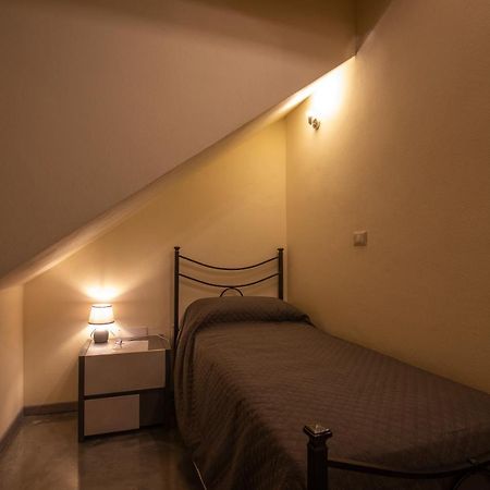 Via Cavour 19, Appartamento Del Conte Iglesias Zewnętrze zdjęcie