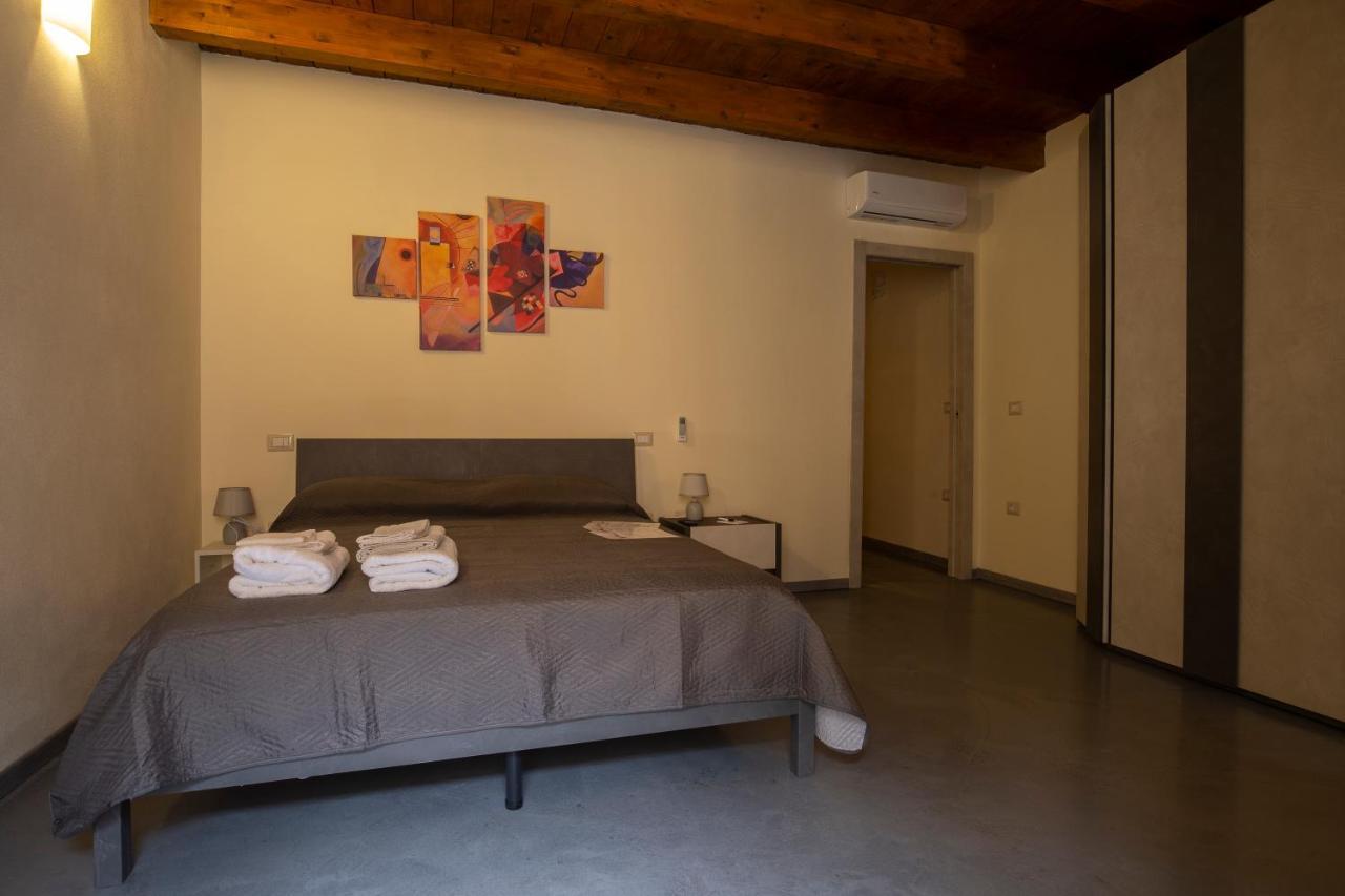 Via Cavour 19, Appartamento Del Conte Iglesias Zewnętrze zdjęcie