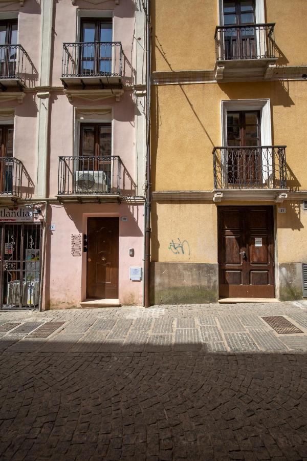 Via Cavour 19, Appartamento Del Conte Iglesias Zewnętrze zdjęcie