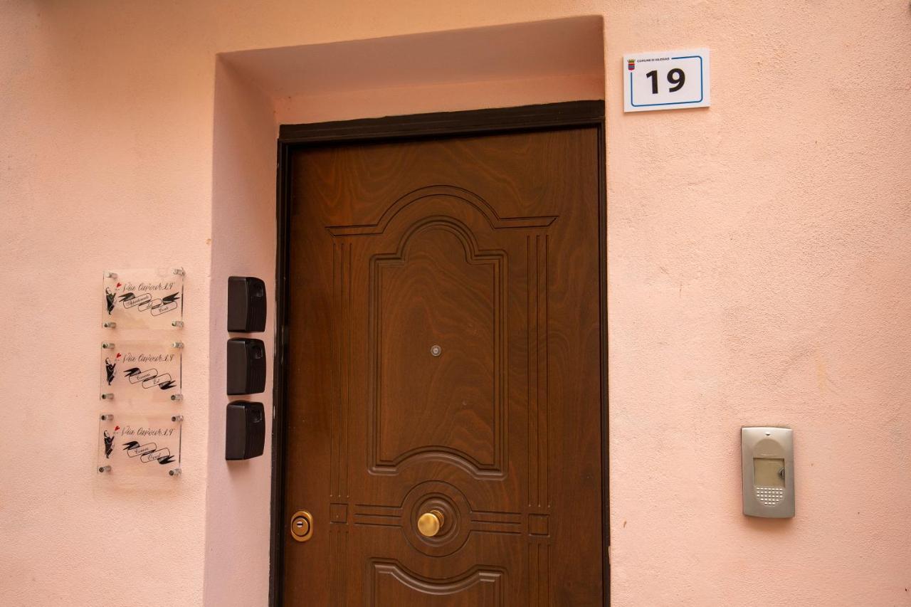 Via Cavour 19, Appartamento Del Conte Iglesias Zewnętrze zdjęcie